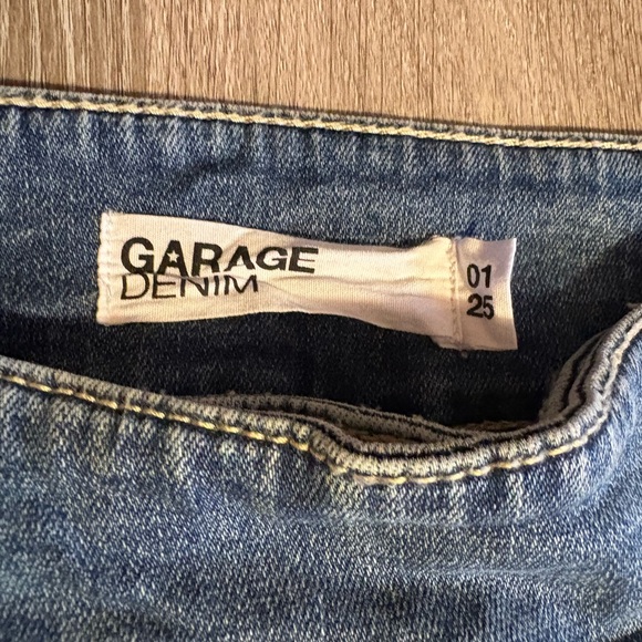 Garage Denim Classic Blue Women’s Flared Jeans - Picture 4 of 5